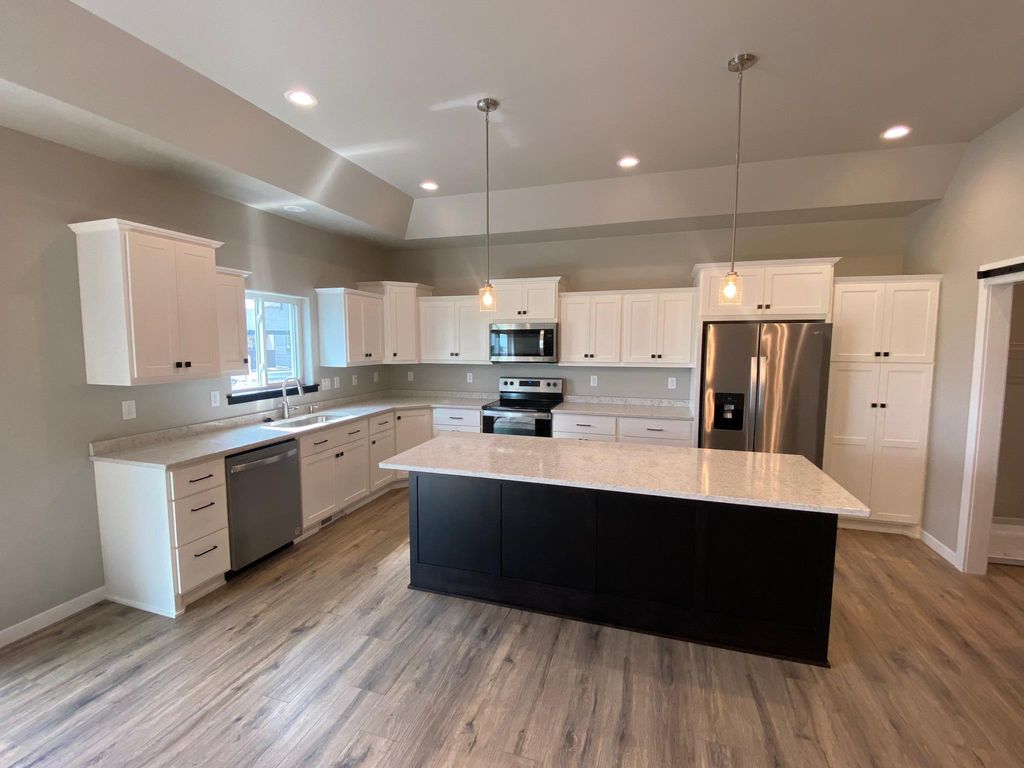Photo of 116 18th Street SE, Barnesville, MN 56514 (MLS # 7102429)