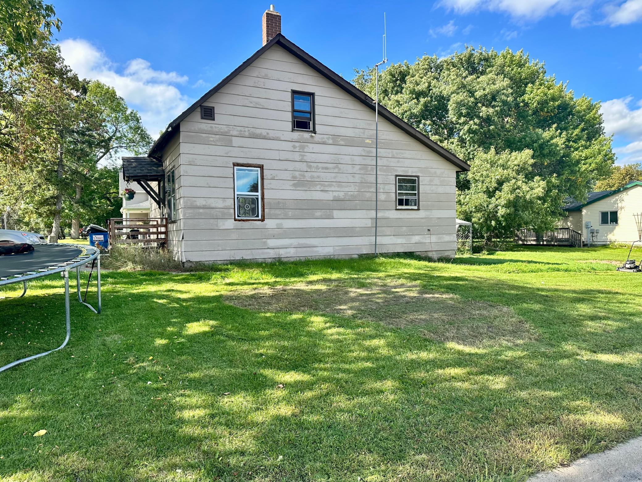 222 Cedar Avenue NE