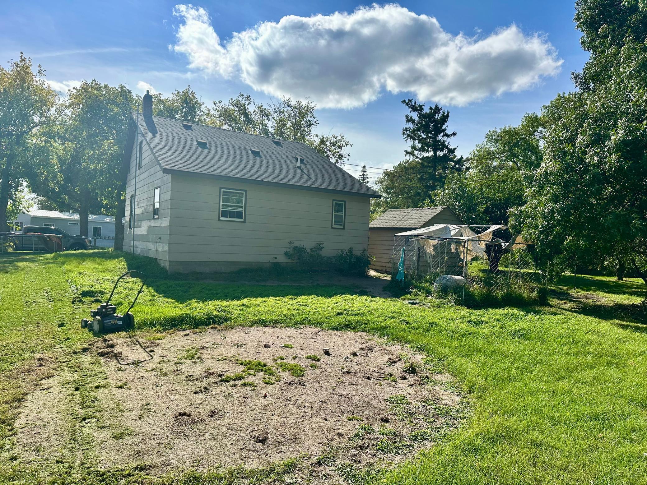 222 Cedar Avenue NE