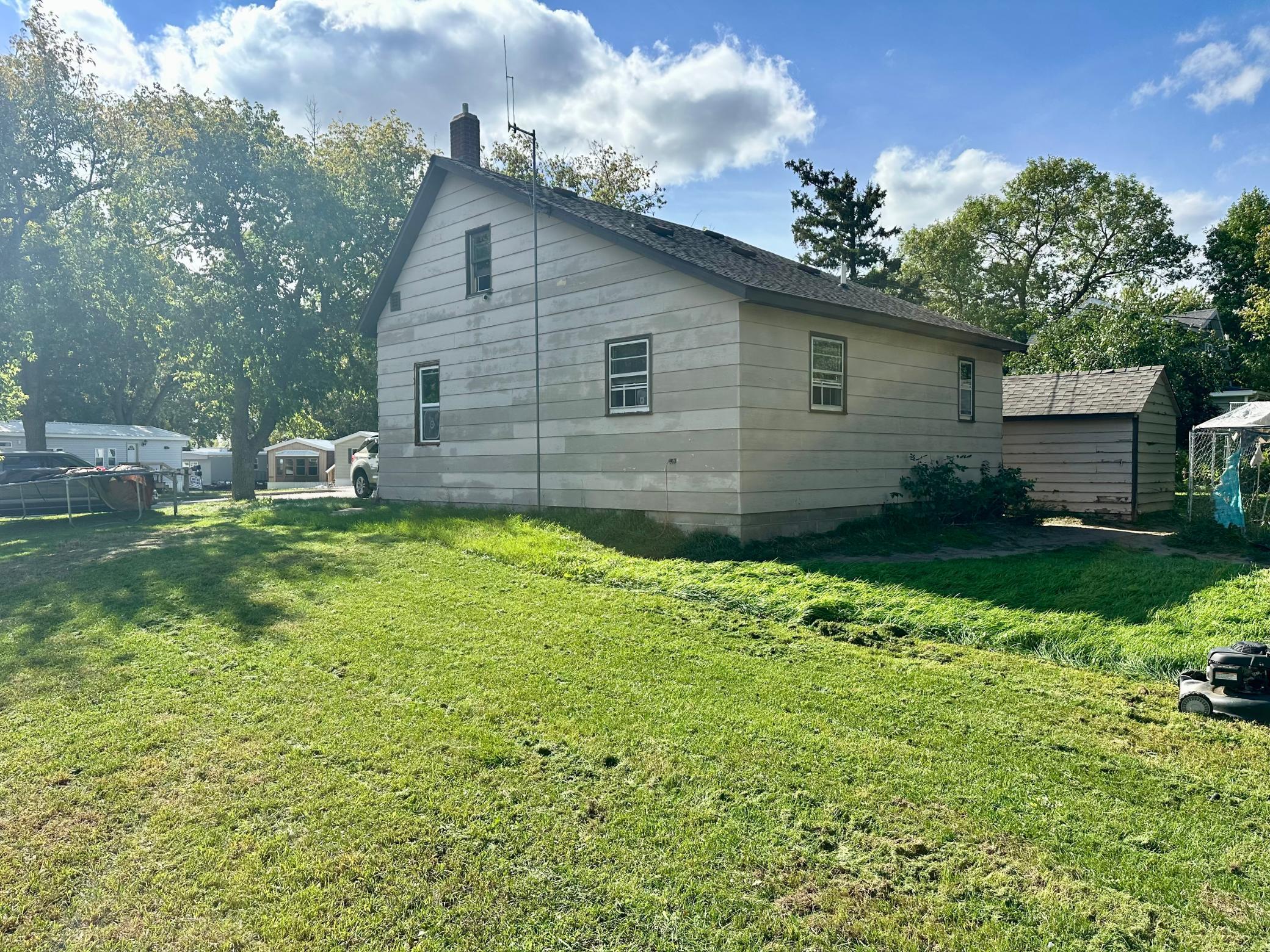222 Cedar Avenue NE