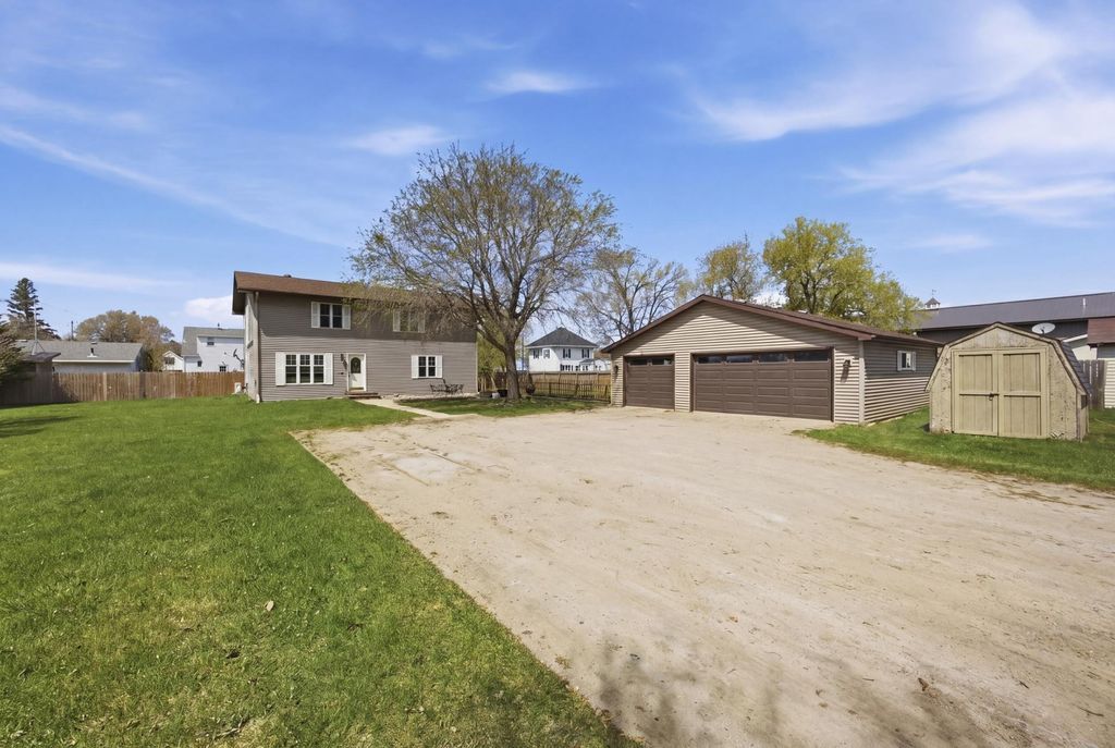 Photo of 115 Lund Avenue S, Glyndon, MN 56547 (MLS # 7070556)