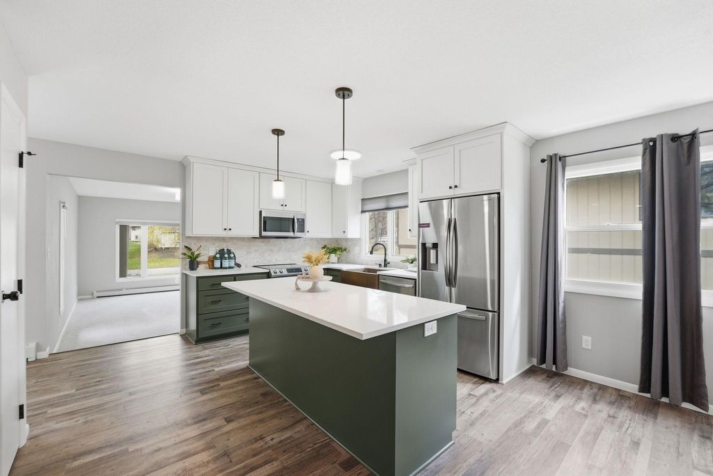 Photo of 1611 10th Avenue SE, Saint Cloud, MN 56304 (MLS # 7062215)