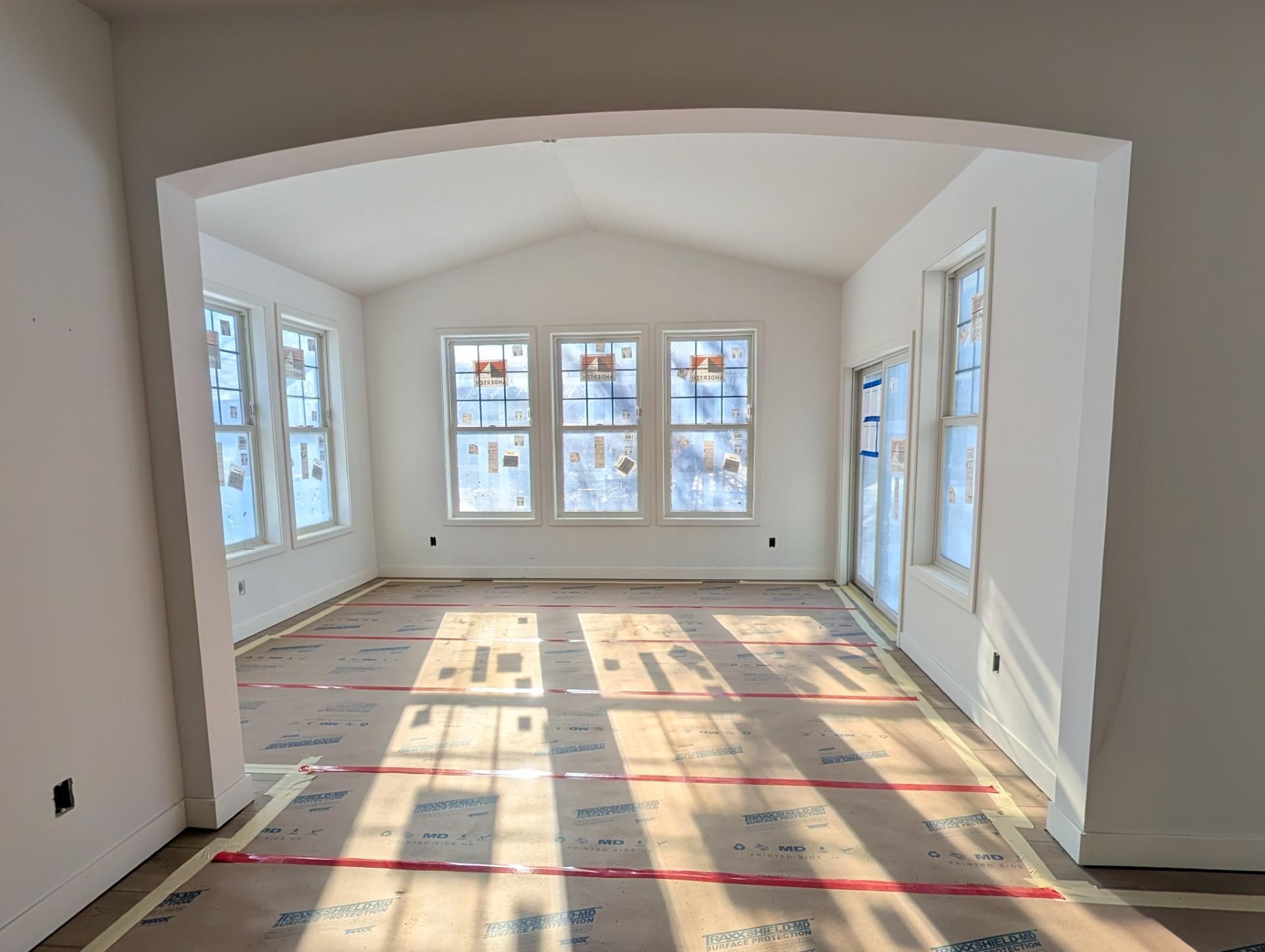 1884 Royal Boulevard N