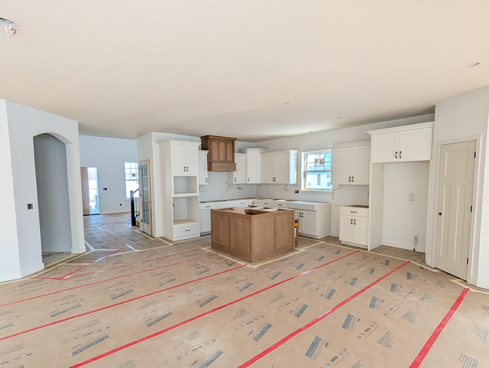 1884 Royal Boulevard N