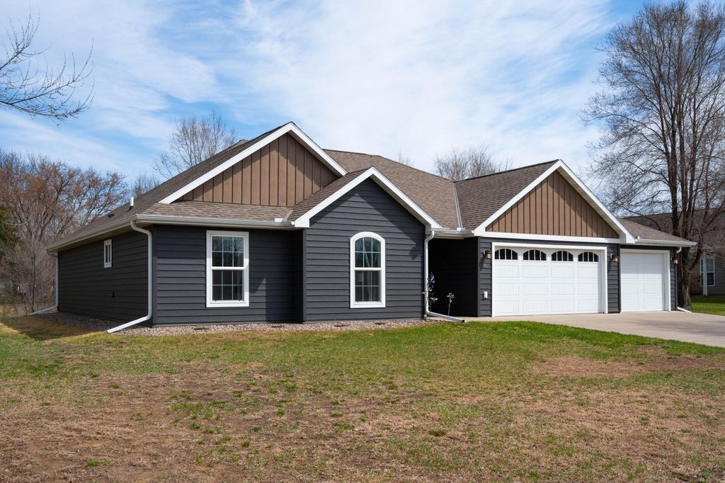 Photo of 986 Platte Wood Drive, Royalton, MN 56373 (MLS # 7058652)