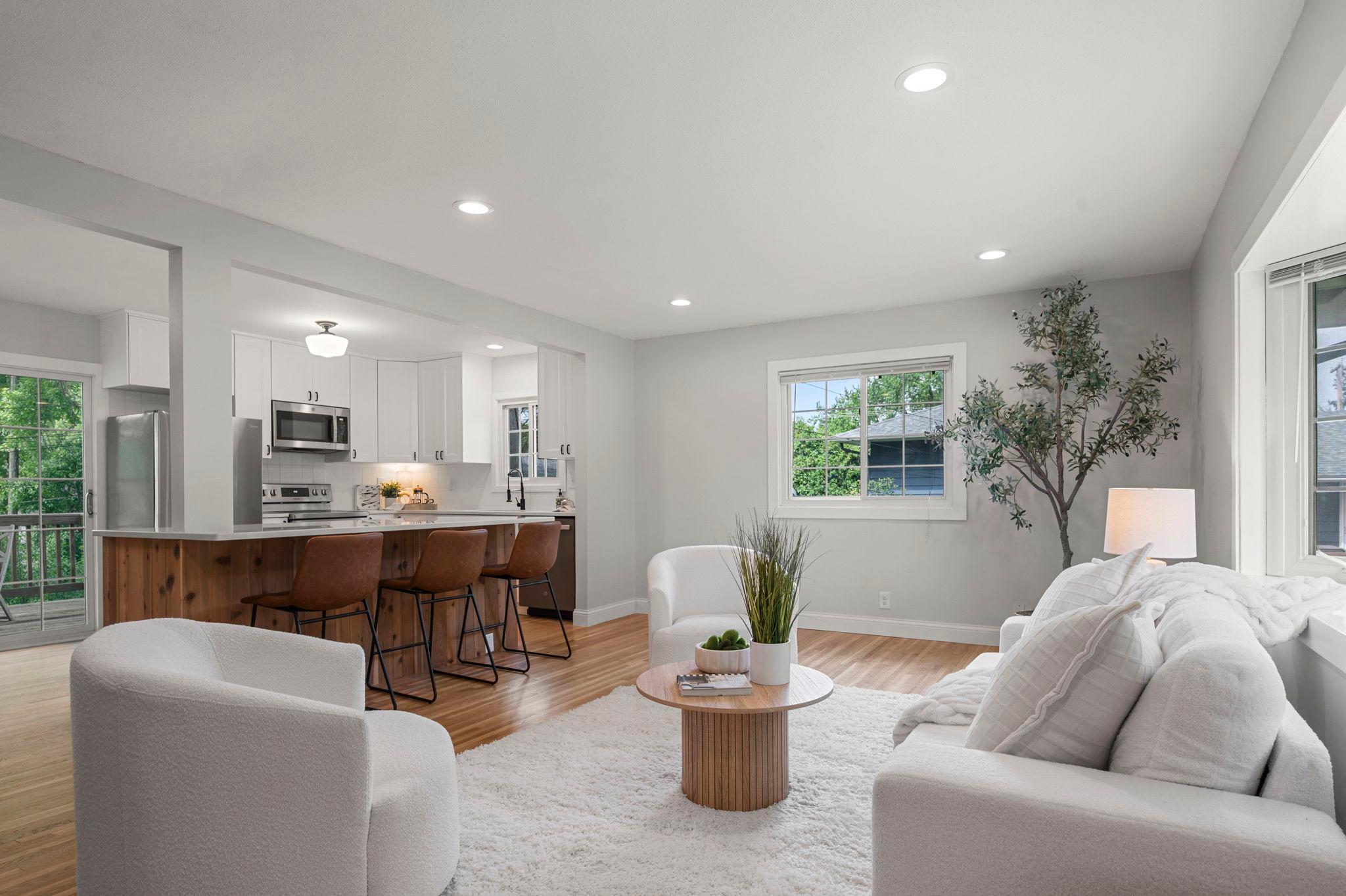 9109 24th Lane