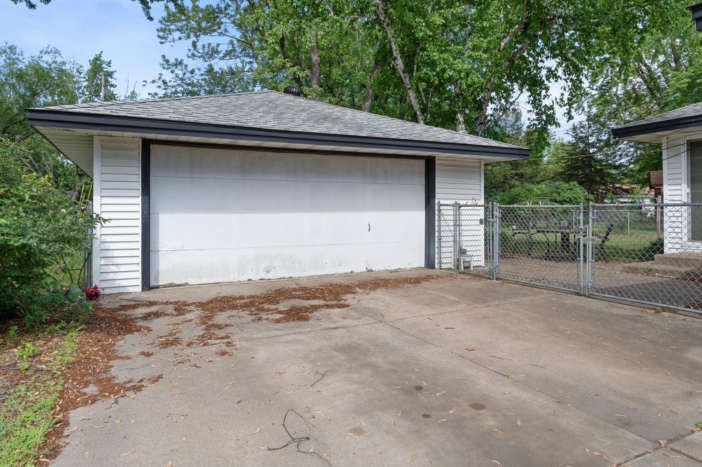 Photo of 11516 Heather Street NW, Coon Rapids, MN 55433 (MLS # 7082019)