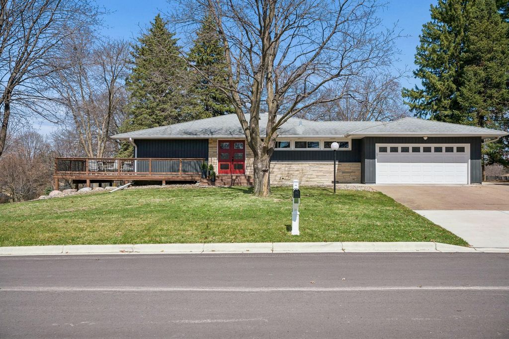 Photo of 1964 Sky High Drive, New Brighton, MN 55112 (MLS # 7052053)