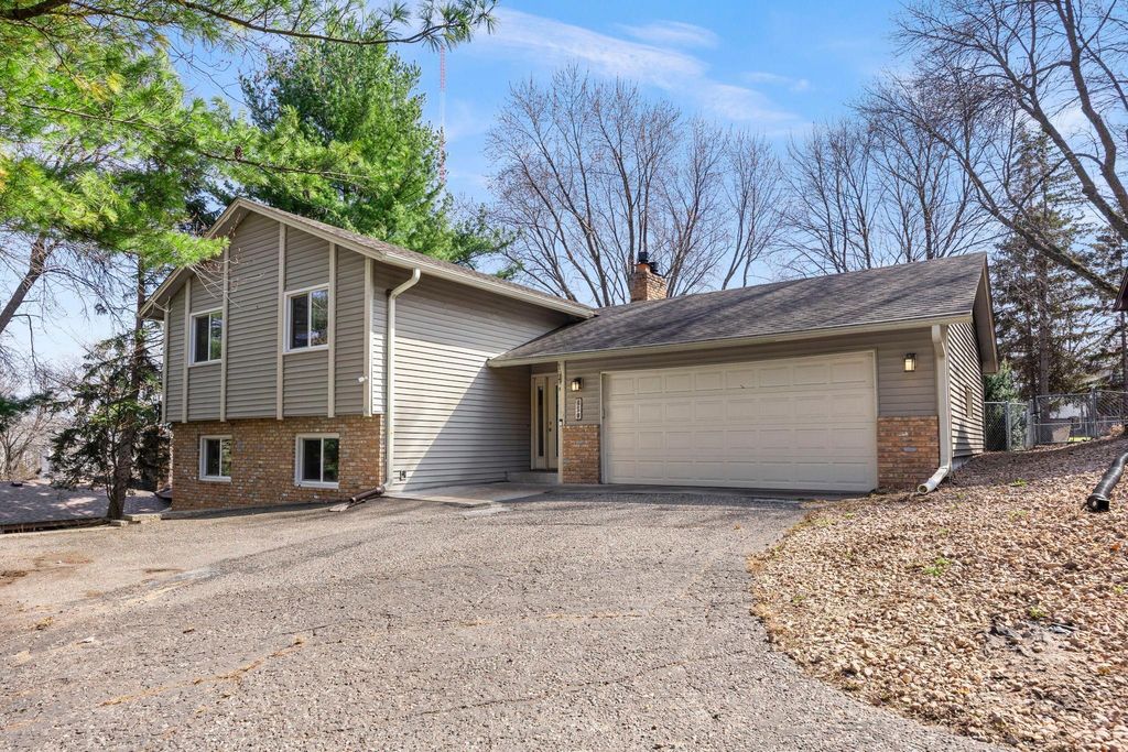 Photo of 650 Gramsie Road, Shoreview, MN 55126 (MLS # 7045393)