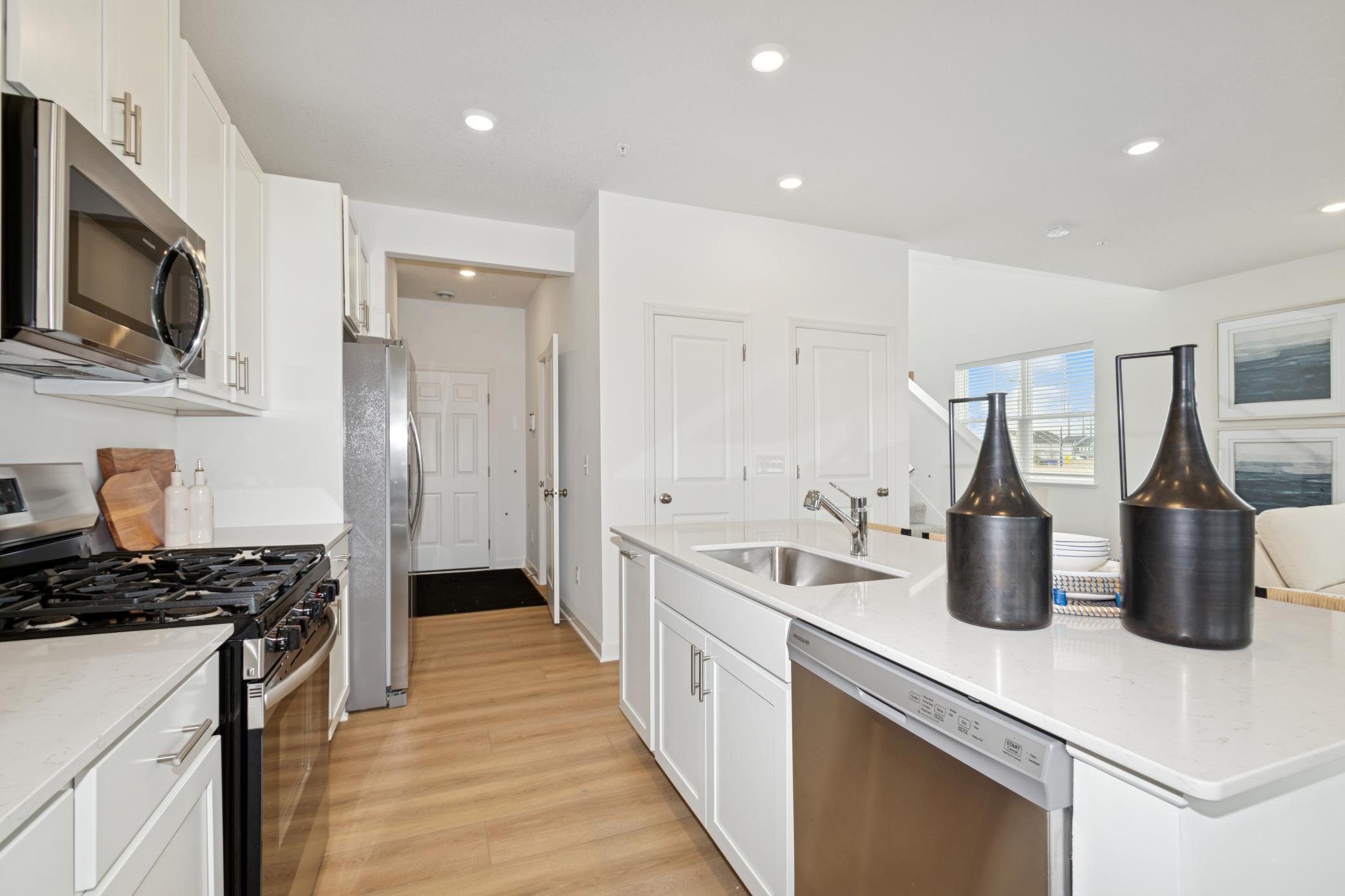 3096 Vanderbie Street