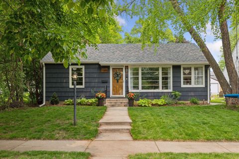 973 California Avenue W Saint Paul MN 55117