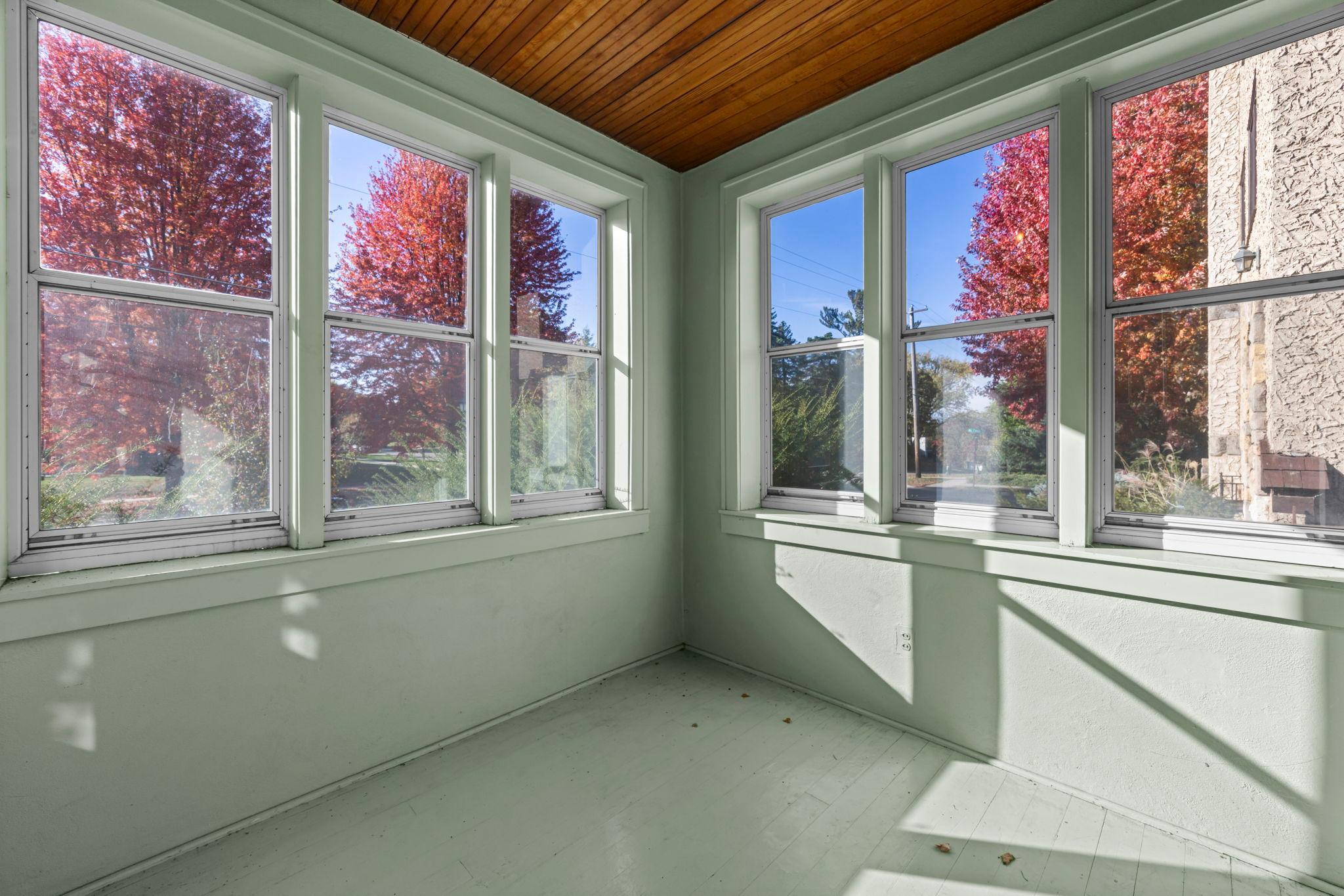 2195 Jefferson Avenue