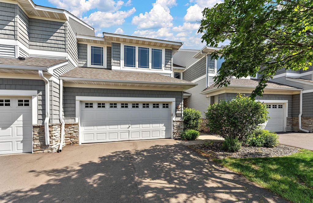 Photo of 5091 Yuma Lane N, Plymouth, MN 55446 (MLS # 7083595)