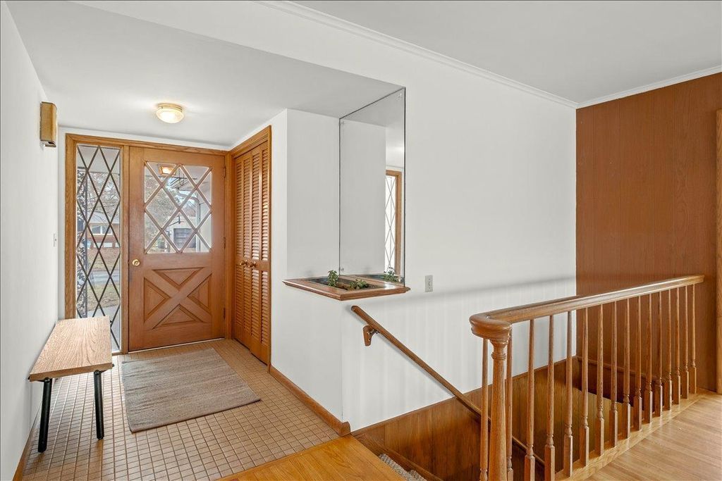 Photo of 3330 Decatur Lane, Saint Louis Park, MN 55426 (MLS # 7026222)