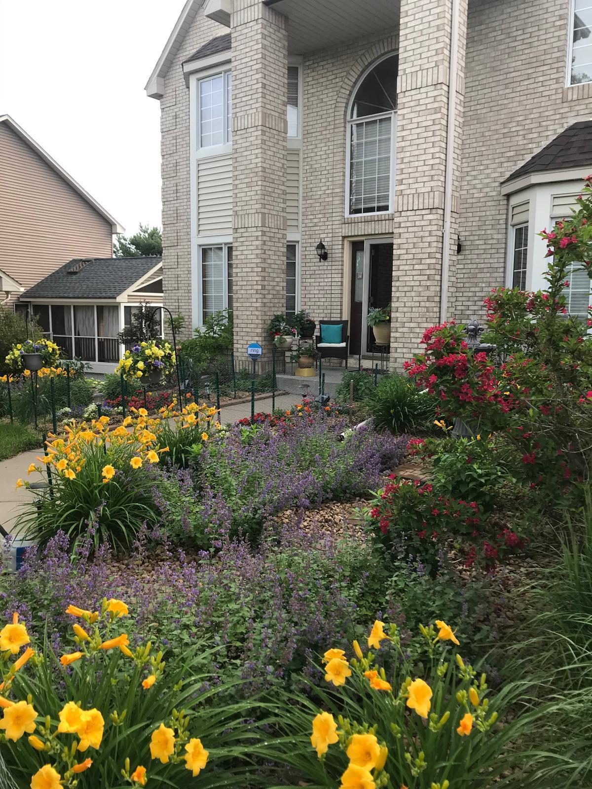 8970 Highland Circle