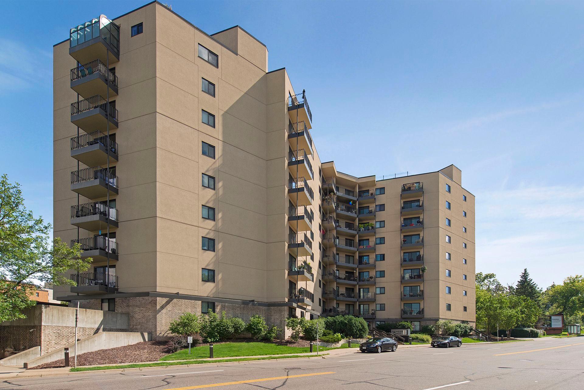 3131 Excelsior Boulevard 113