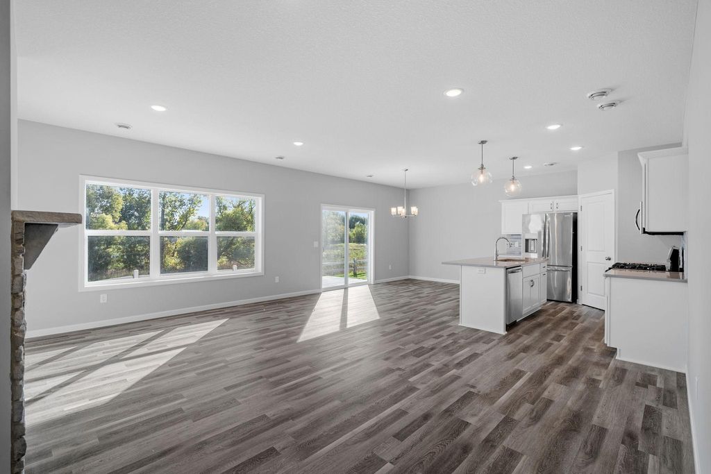 Photo of 10472 Goodview Avenue S, Cottage Grove, MN 55016 (MLS # 6823570)