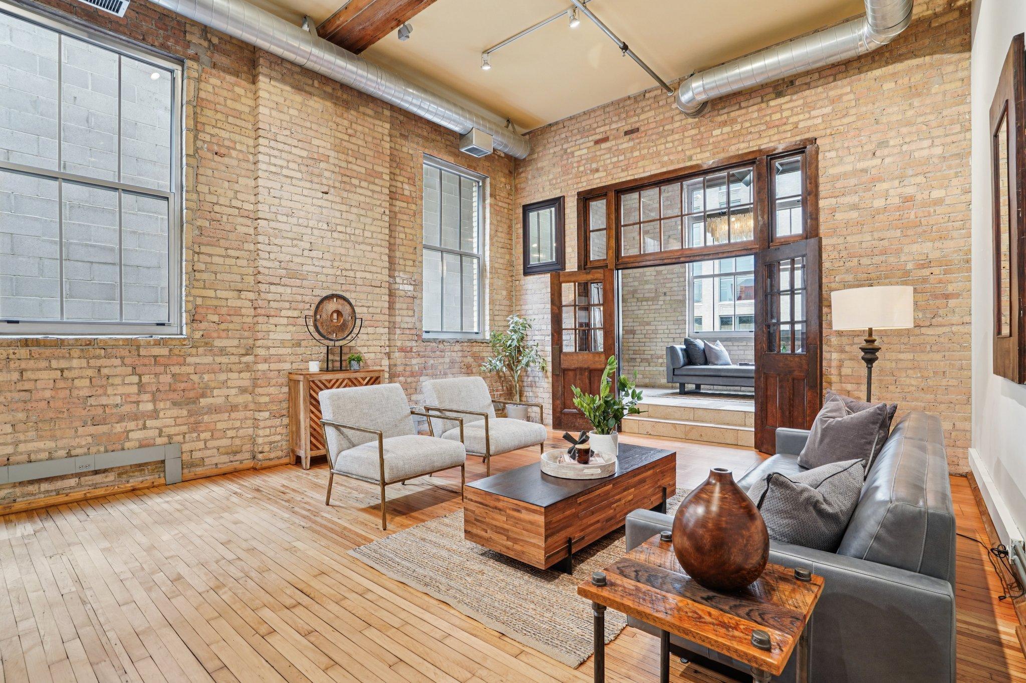 801 Washington Avenue N 222