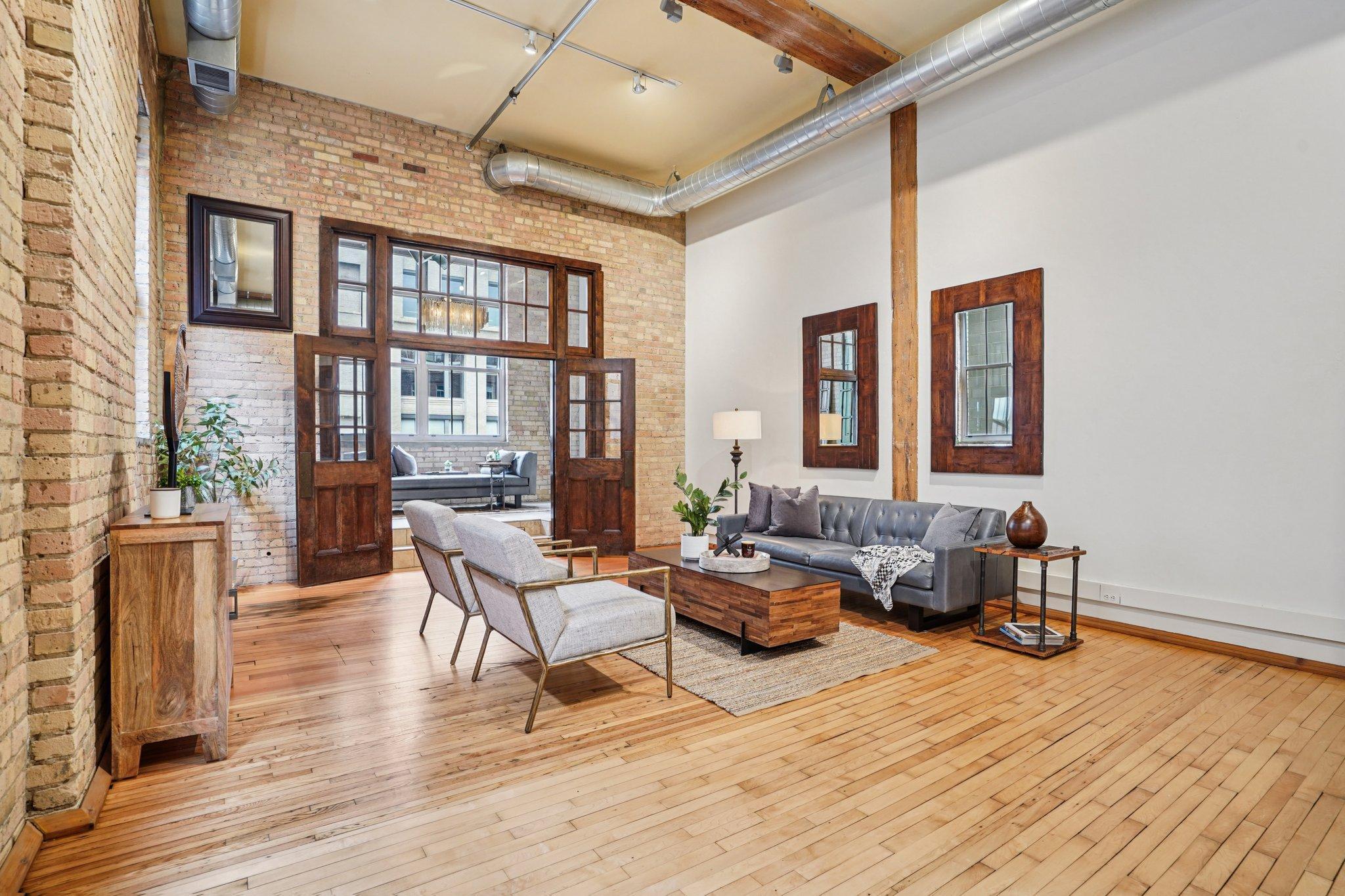 801 Washington Avenue N 222