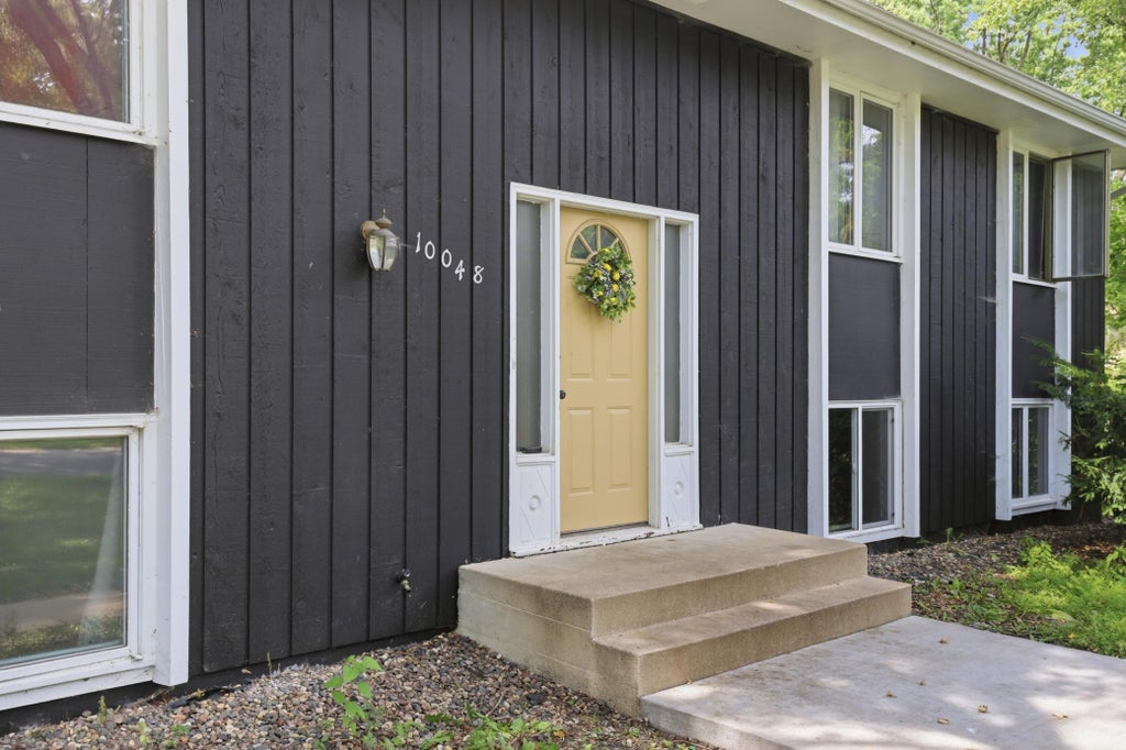 Photo of 10048 Upton Road, Bloomington, MN 55431 (MLS # 7143426)