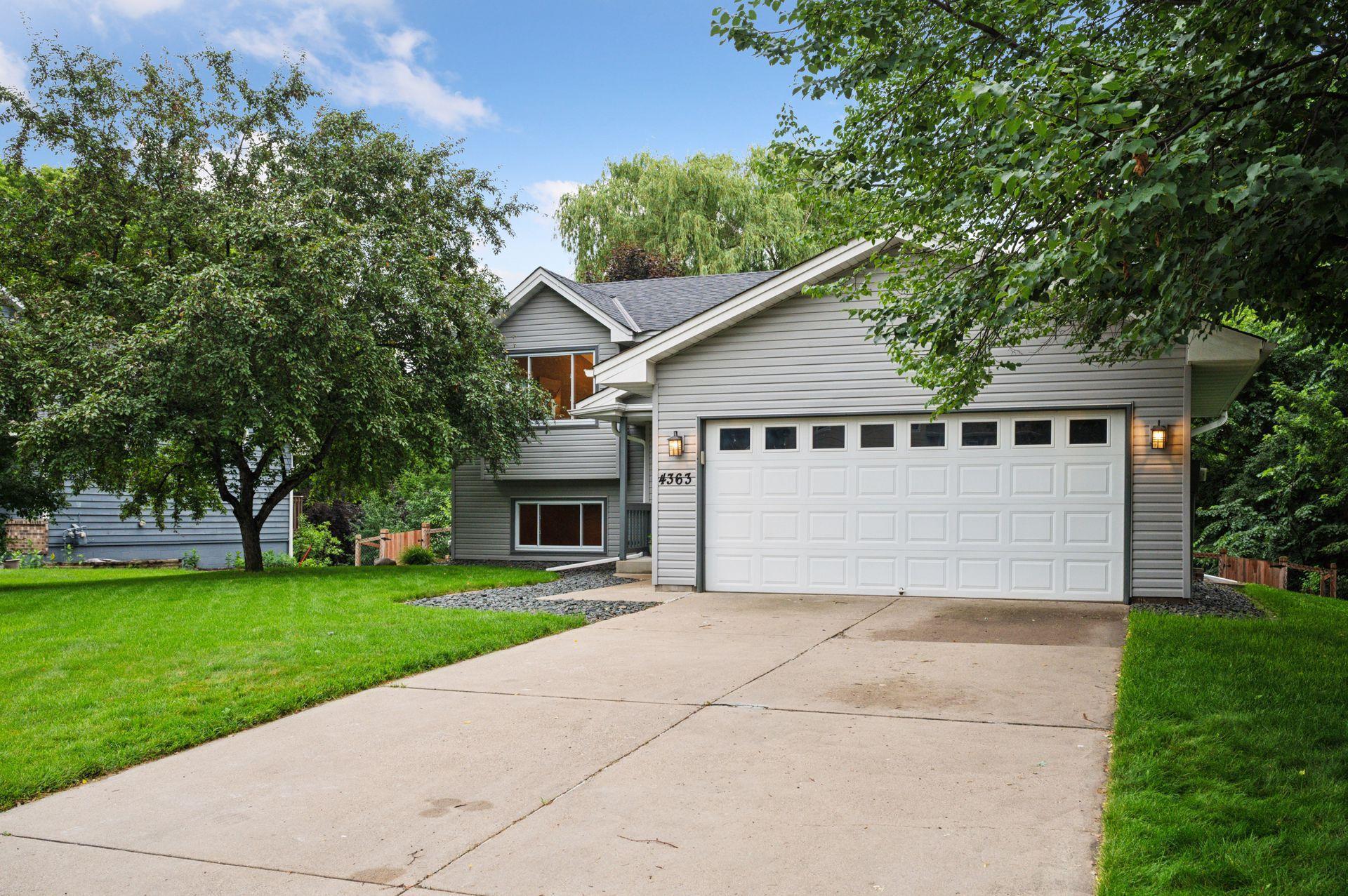 4363 W 145th Street