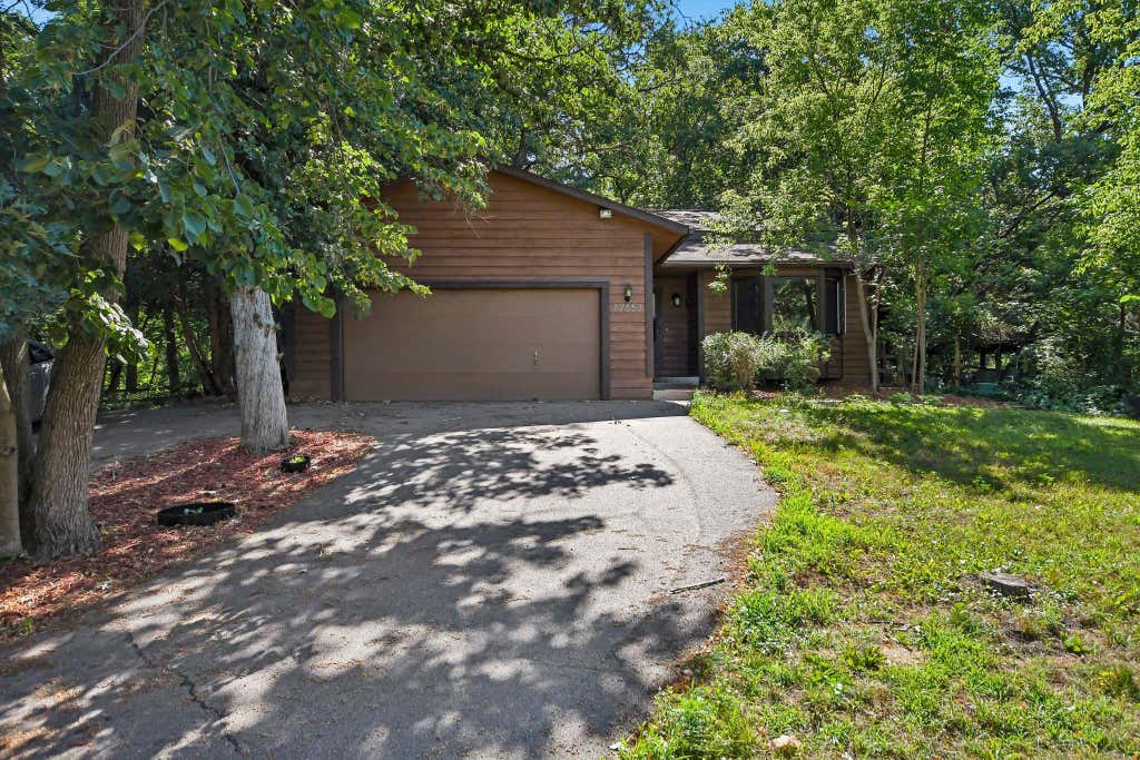 Photo of 17661 Blackfoot Street NW, Andover, MN 55304 (MLS # 7118851)