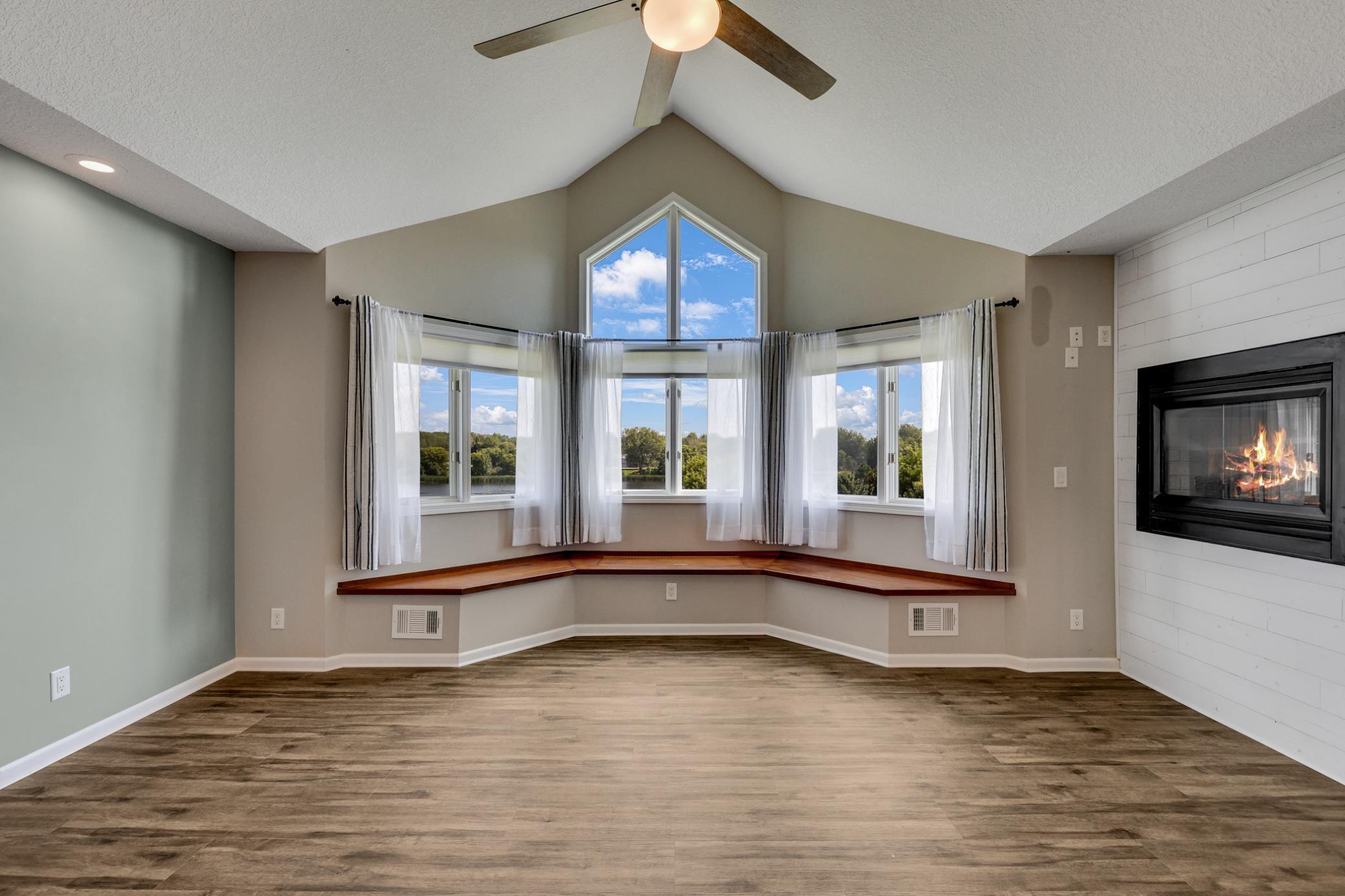 23371 Grandview Trail