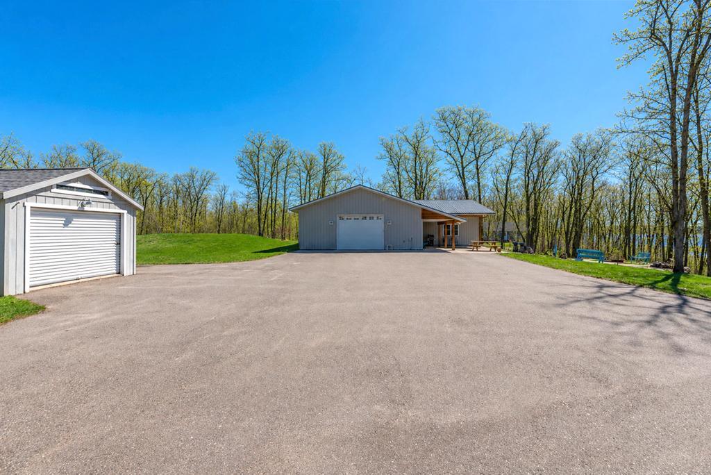 22885 Rabbit Foot Lane
