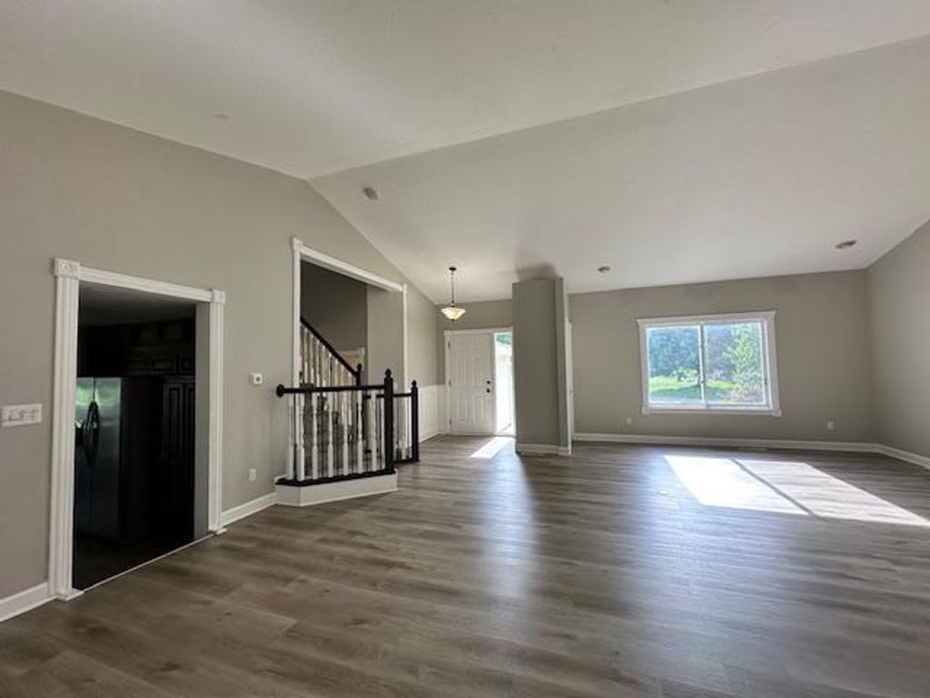 Photo of 17399 Ridgewood Court, Prior Lake, MN 55372 (MLS # 7083550)