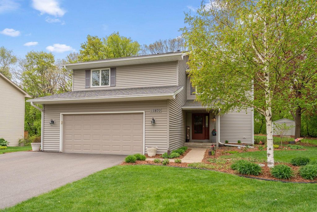 Photo of 12870 Essex Way, Apple Valley, MN 55124 (MLS # 7006565)