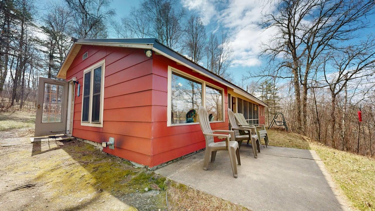 21477 Fairview Trail