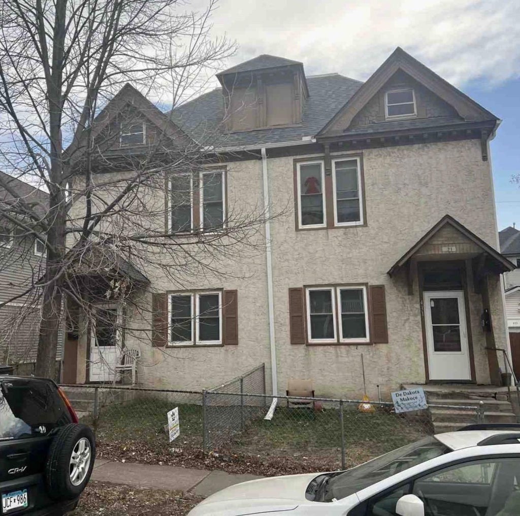 Photo of 429 Mount Ida Street, Saint Paul, MN 55130 (MLS # 7136892)