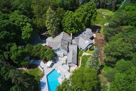 3865 Hillcrest Road Deephaven MN 55391