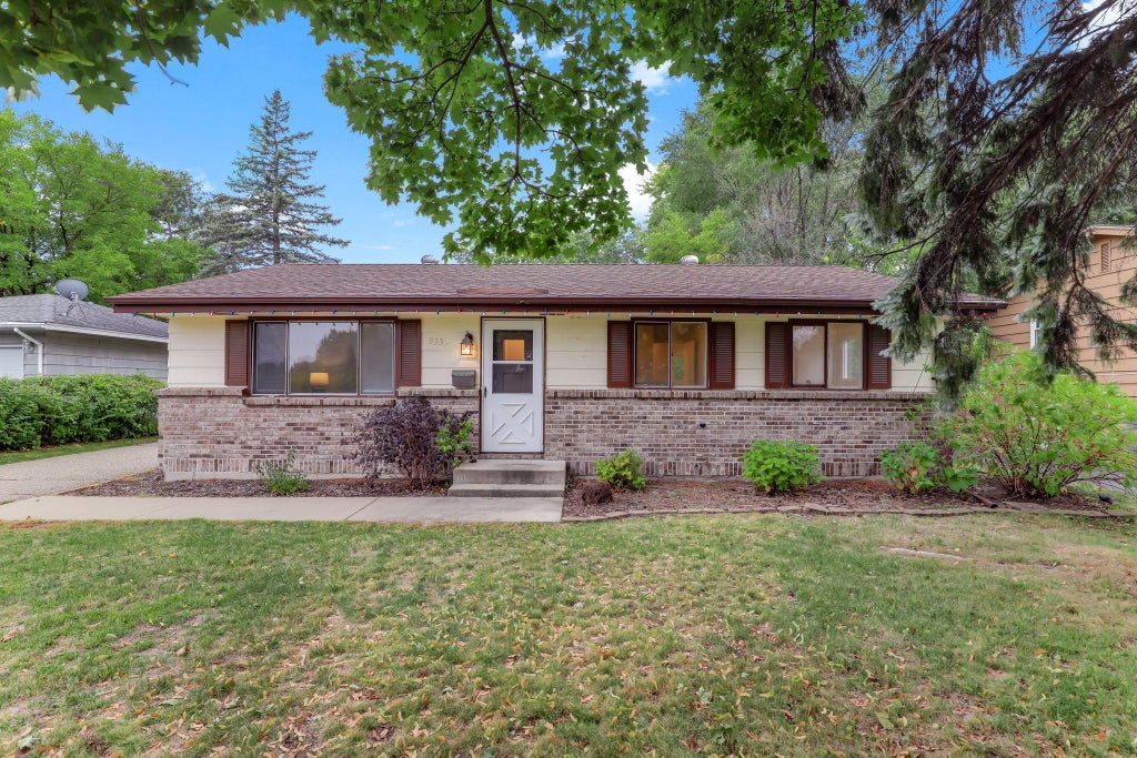 Photo of 9330 Park Avenue S, Bloomington, MN 55420 (MLS # 7150767)