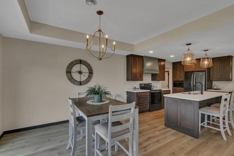 MLS: 7007086
