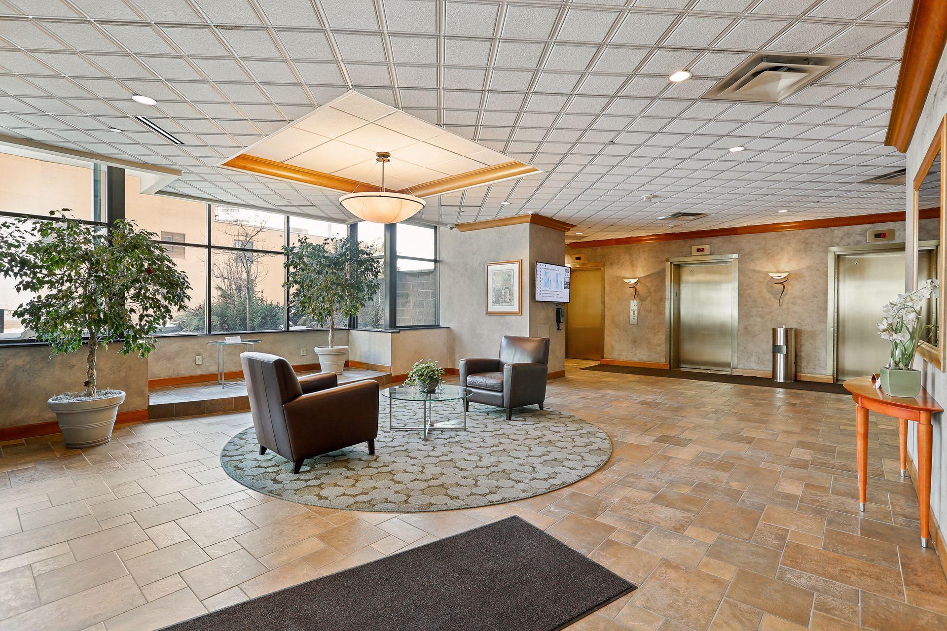 78 10th Street E 3108