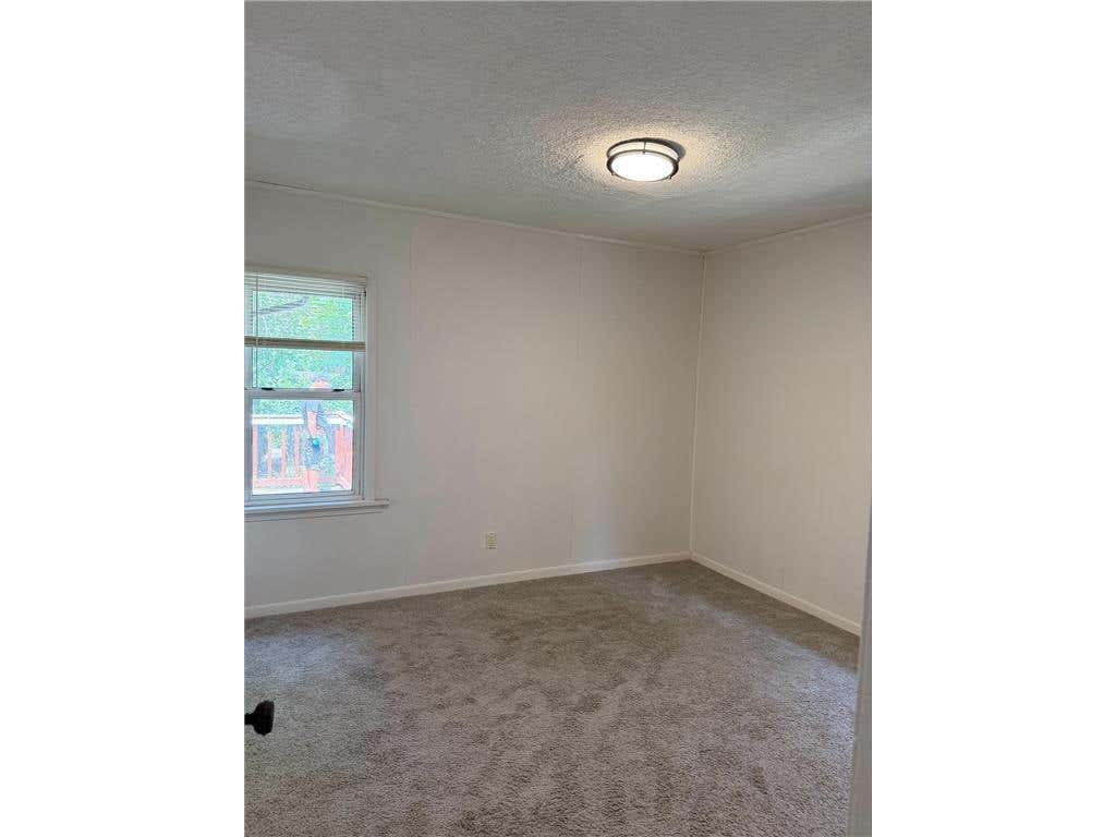 Photo of 1173 Mclean Avenue, Saint Paul, MN 55106 (MLS # 7112126)