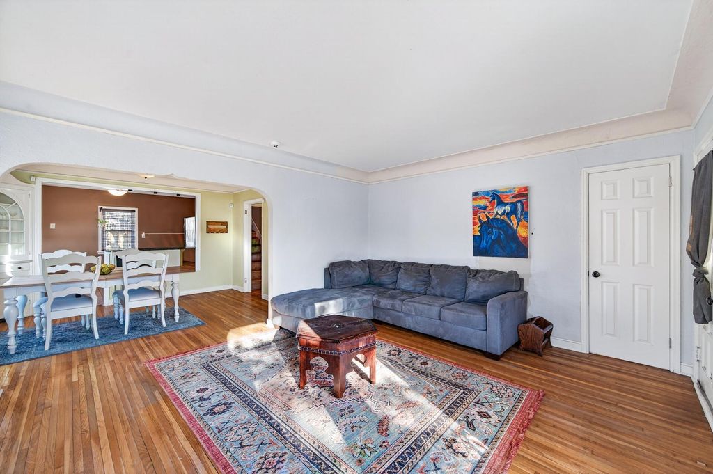 Photo of 2501 Logan Avenue N, Minneapolis, MN 55411 (MLS # 7017696)