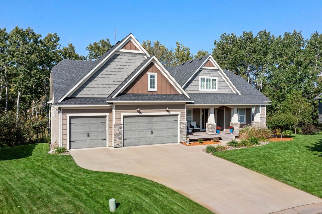 Photo of 849 Fox Cove, Lino Lakes, MN 55014 (MLS # 7028898)