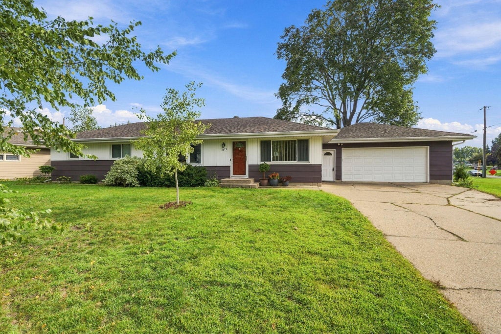 Photo of 8413 Meadow Lake Road E, New Hope, MN 55428 (MLS # 7141044)