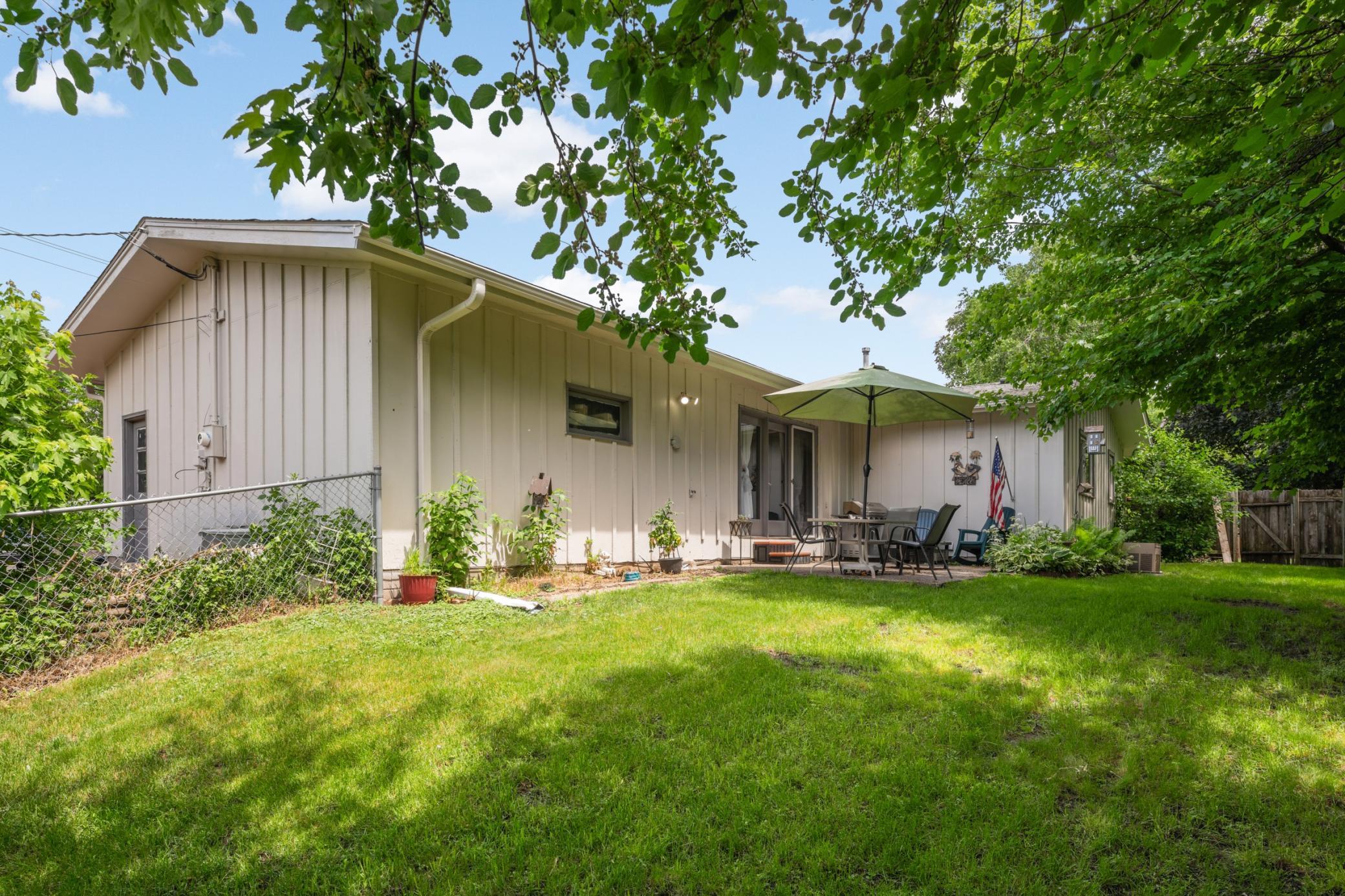 8555 Medicine Lake Road