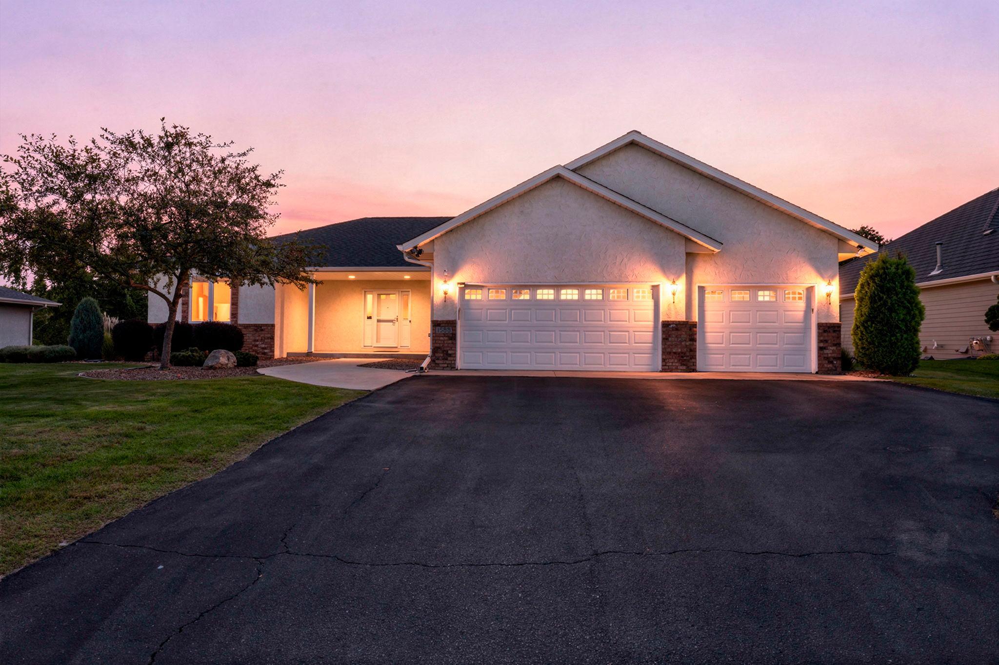 1588 Blackhawk Lake Drive