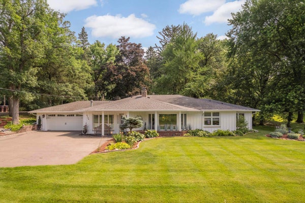 2194 CHARLTON RD, SUNFISH LAKE, MN 55118 - Image 3d4bacfb7e29ff3961b16e2066cc25ff/1284319505