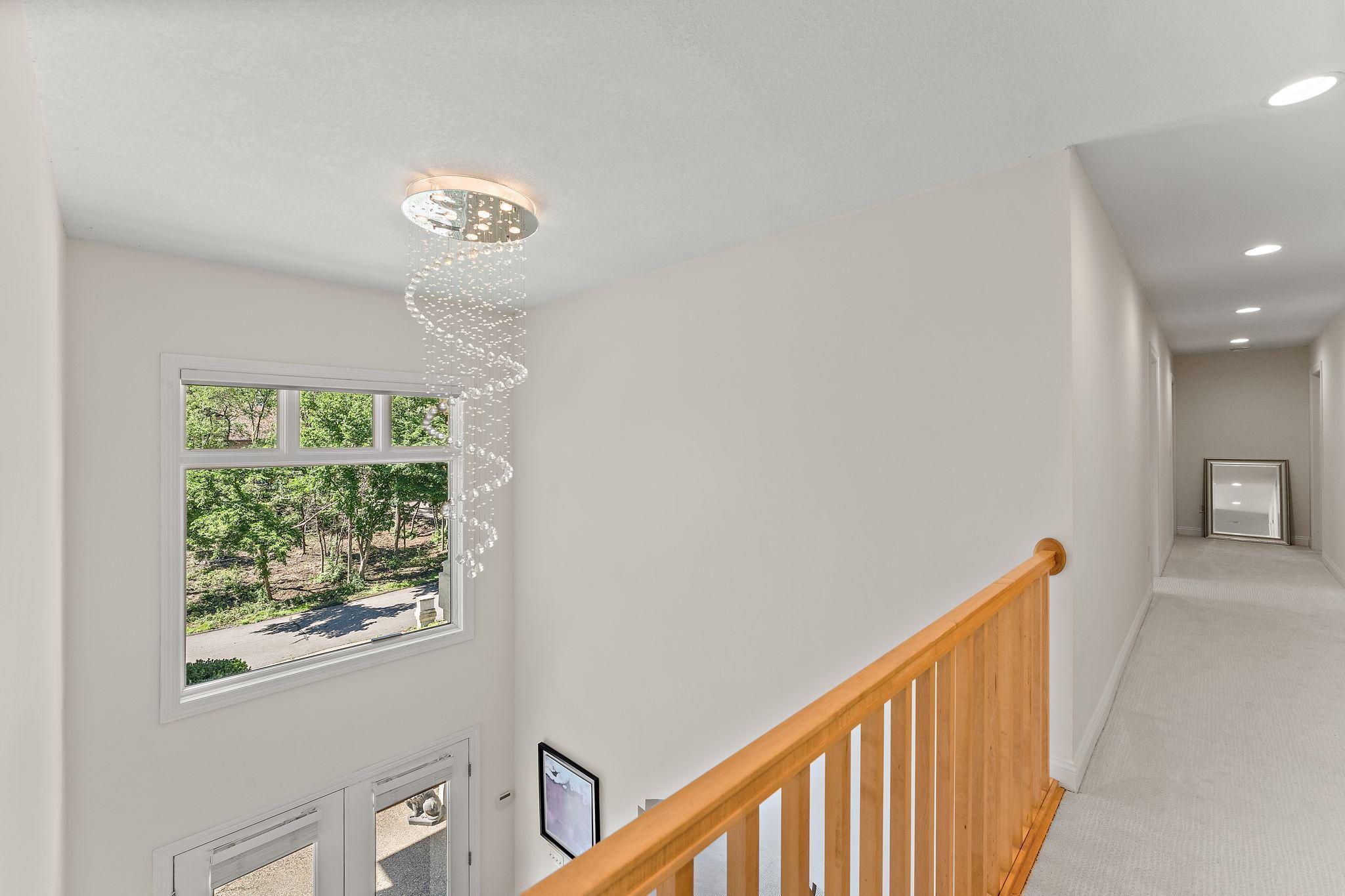 2935 Minnehaha Curve E