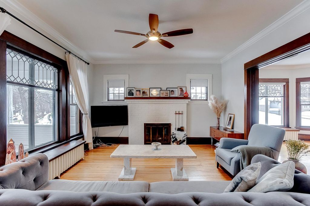 Photo of 2433 W 22nd Street, Minneapolis, MN 55405 (MLS # 7057969)