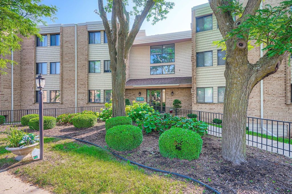 Photo of 1887 Silver Bell Road #103, Eagan, MN 55122 (MLS # 7002977)