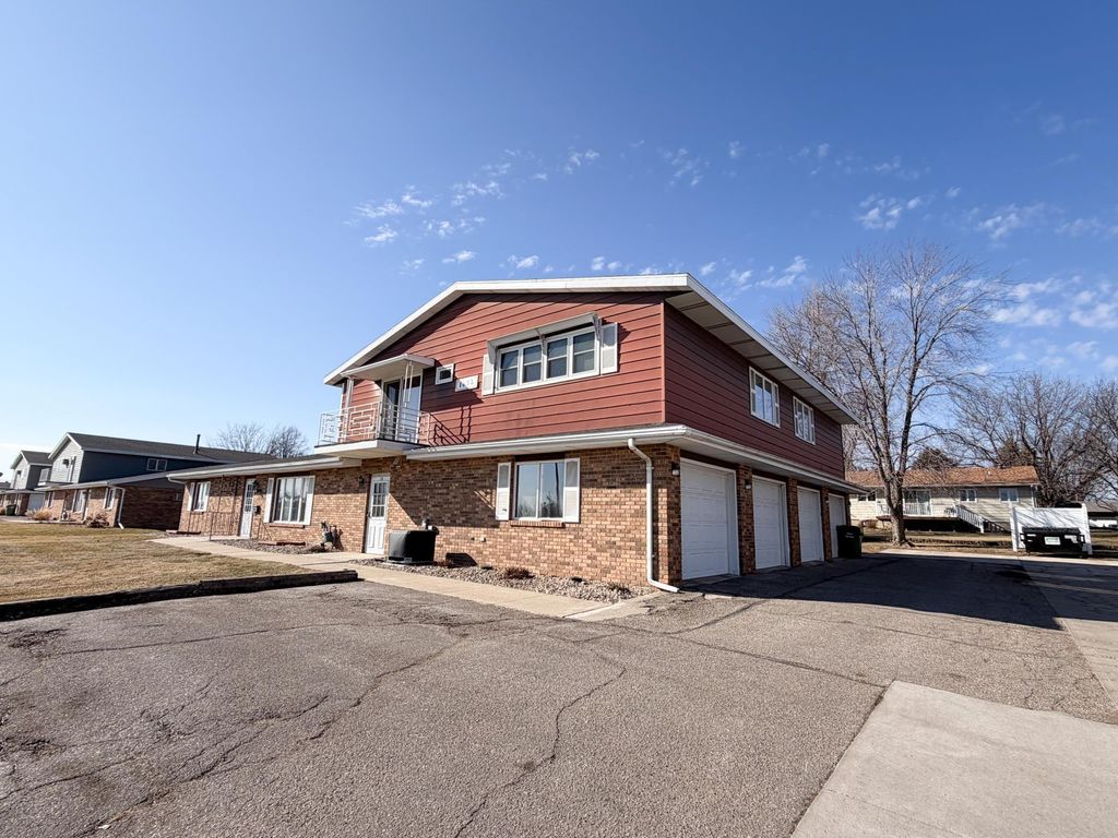 Photo of 1434 1st Avenue SW #3B, Worthington, MN 56187 (MLS # 7020870)