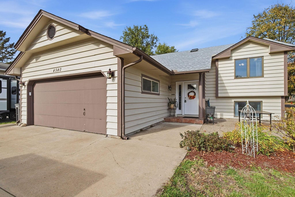 Photo of 4540 W 131 1/2 Street, Savage, MN 55378 (MLS # 7167522)