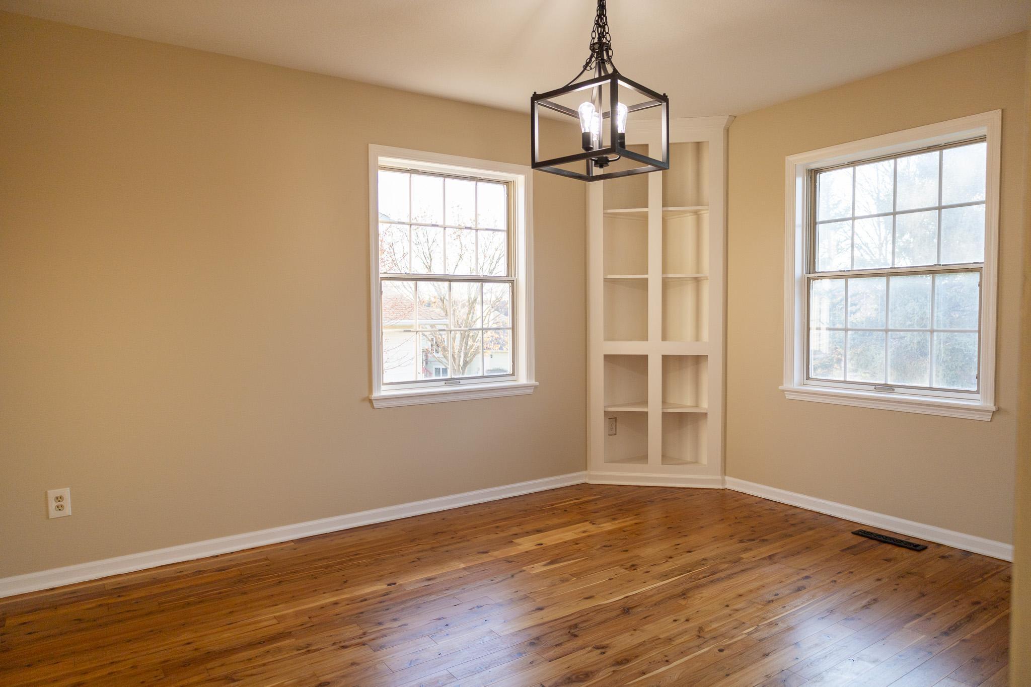 4426 Manchester Lane NW