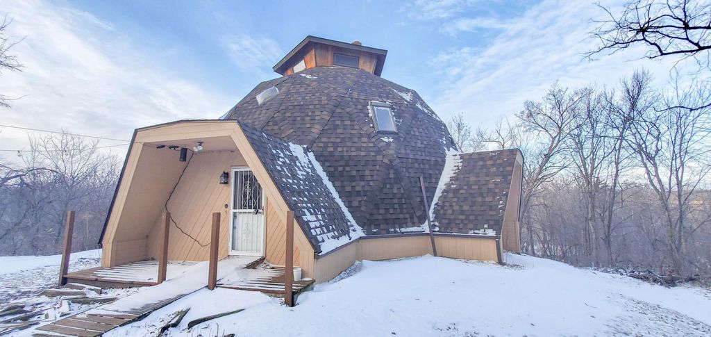 Photo of 33285 Ocean Avenue, Redwood Falls, MN 56283 (MLS # 7005812)